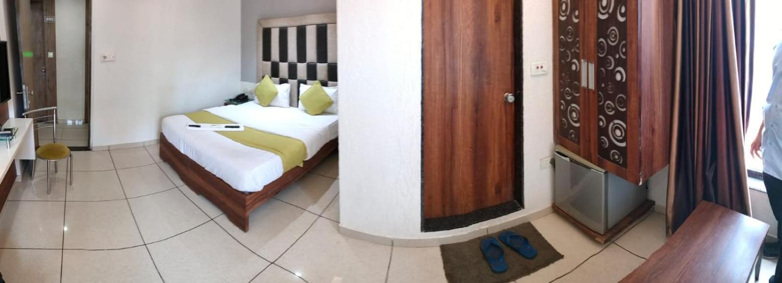 סוראט Hotel Zenith מראה חיצוני תמונה